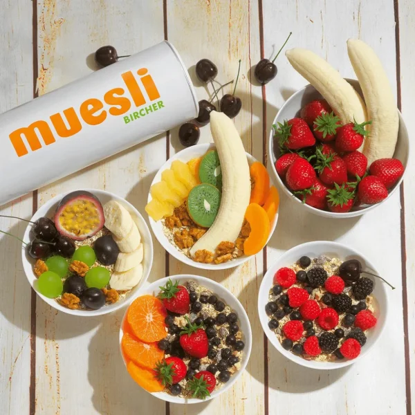 Obst & Früchte^DecoWoerner Bananen Spalten Lebensmittel-Attrappe, 3 Stück weiß