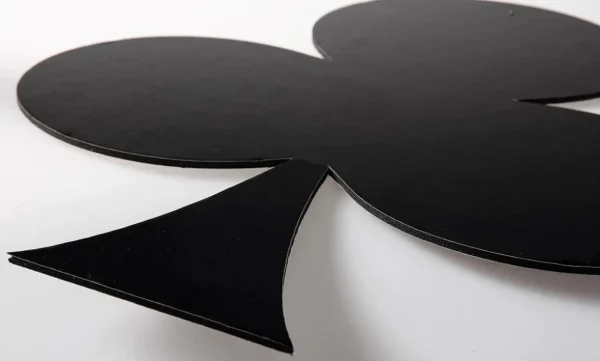 Themen-Deko^DecoWoerner Deko-Display Kreuz Spielkartenfarbe 50 X 47 Cm schwarz