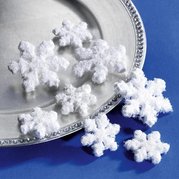 Streudeko | Winterdeko^DecoWoerner Deko-Schneeflocken 30 Stück weiß