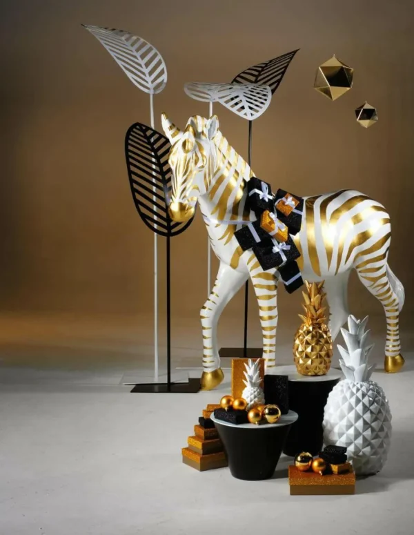Dekotiere^DecoWoerner Deko-Zebra 190 Cm Lang, Weiß/ gold