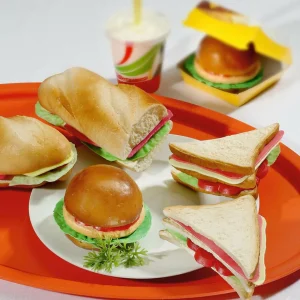 Gerichte & Fast-Food^DecoWoerner Hamburger Lebensmittel-Attrappe 11 Cm Ø braun