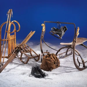Naturdeko | Winterdeko^DecoWoerner Hornschlitten Original, 100 Cm Lang braun