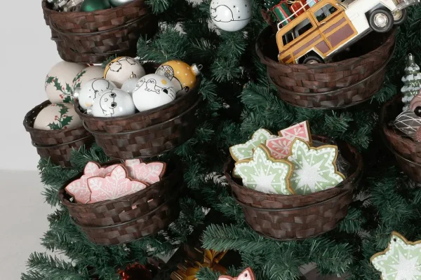 Künstliche Weihnachtsbäume^DecoWoerner Künstlicher Weihnachtsbaum Mit 20 Körben Für Geschenke Und Ware 195 Cm grün