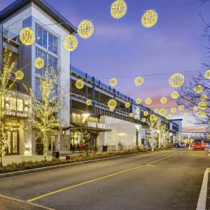 Deko-Licht^DecoWoerner LED Paillettenkugel 75 Cm Ø silber