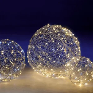 Deko-Licht | Weihnachtsbeleuchtung^DecoWoerner LED-Draht-Leuchtkugel Blinkend 30 Cm Ø silber