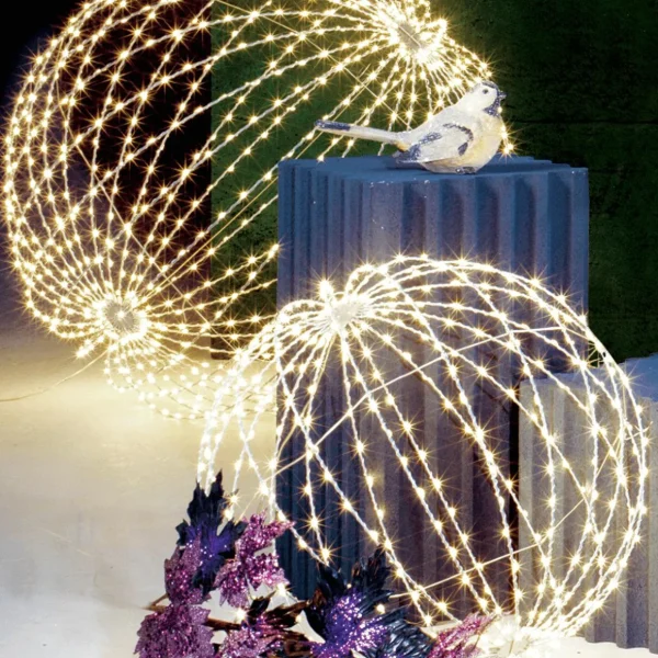 Weihnachtsbeleuchtung^DecoWoerner LED-Leuchtkugel Für Außen, LED Warm - Weiß, 30 Cm Ø silber