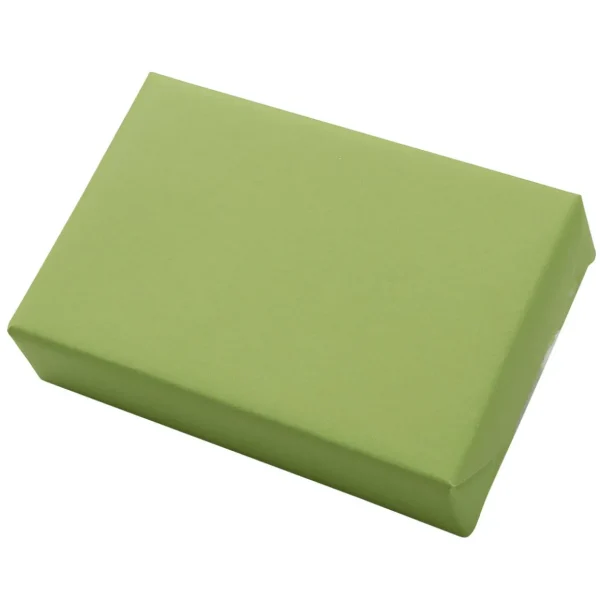 Geschenkpapier | Go Green - Nachhaltige Geschenkverpackung^DecoWoerner Recycelte Geschenkpapier-Rolle, 50m, Blass grün
