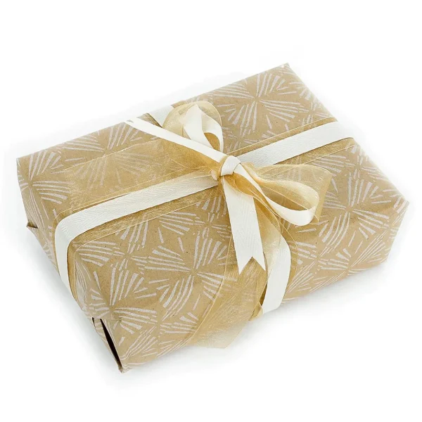 Geschenkpapier | Go Green - Nachhaltige Geschenkverpackung^DecoWoerner Recyceltes Kraftpapier Mit Weißen, Geometrischen Mustern – 50 M Geschenkpapier-Rolle braun