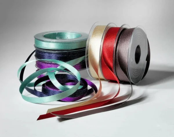Geschenkband^DecoWoerner Satinband Glitter, 25 Mm, 20 M, rot
