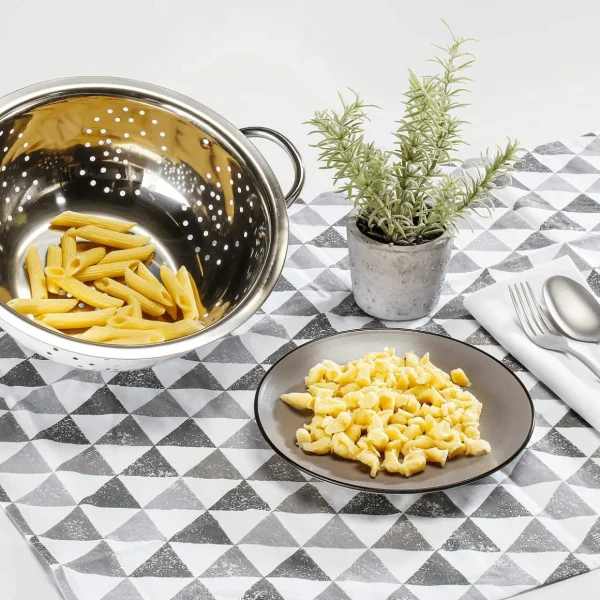 Gerichte & Fast-Food^DecoWoerner Spätzle Lebensmittel-Attrappen 100 G Beutel gelb